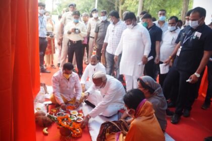 Home Minister Tamradhwaj Sahu reached Korea: Inaugurated 75 development works worth Rs 6.78 crore and performed Bhoomi Pujan