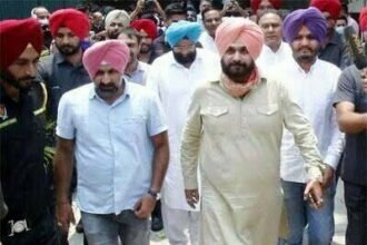 Navjot Singh Sidhu now took a U-turn, resigned from the post of Punjab