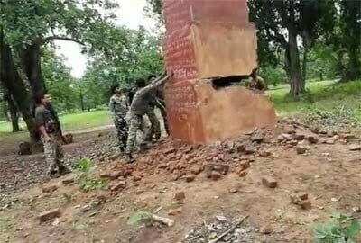 सुकमा में स्थित नक्सली स्मारक को सीआरपीएफ ने आईईडी ब्लॉस्ट कर तोड़ा