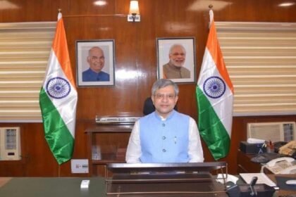 नए आईटी मंत्री ने 'कू' पर की पहली पोस्ट, कहा- नए नियम सोशल मीडिया को यूजर्स के लिए बनाएंगे सुरक्षित