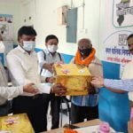 निगम में 32 वर्ष तक सेवाएं देने वाला कर्मचारी सेवानिवृत्त, कार्यालय में आयोजित हुआ विदाई समारोह