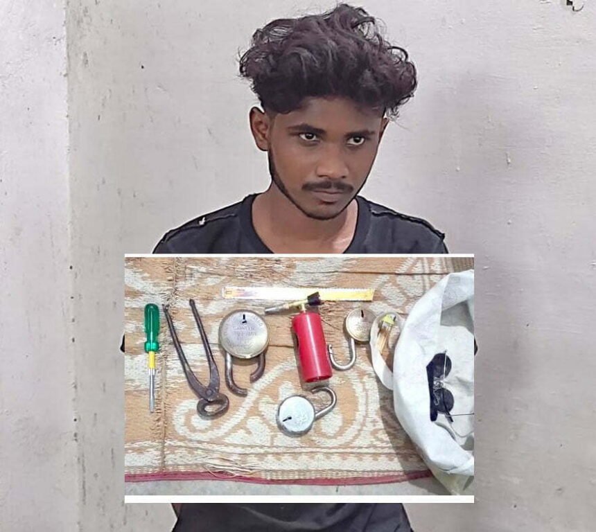 Attempt to break into Yuco Bank of Vaishali Nagar…. Youth caught with gas cutter and other tools