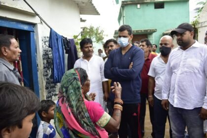 MLA Devendra Yadav met the public: Inspected the development works