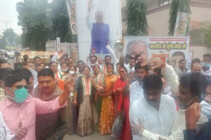Excitement in Bhilai on CM Baghel's birthday: Convoy of District