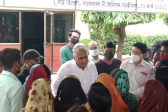 Provide the benefit of lease to the poor by putting up an officer camp: Vora