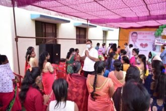 MLA Devendra Yadav promised security to the women commandos