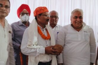 On August Kranti Day and World Tribal Day, the District Congress Committee organized various programs