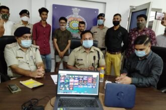Before the India England match, a gang of bookies caught in Bhilai