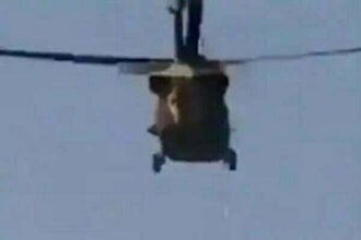 तालिबानी सजा: हेलीकॉप्टर से लटकाकर दी दर्दनाक मौत, क्या है वायरल वीडियो की सच्चाई, जानिए सबकुछ