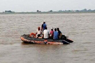 Traumatic accident: Boat capsizes in Amravati