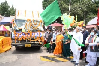 Chief Minister Bhupesh Baghel flagged off the nutrition chariot