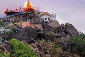 Navratri: Guidelines for Darshan of Maa Bamleshwari in Dongargarh