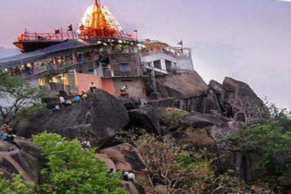 Navratri: Guidelines for Darshan of Maa Bamleshwari in Dongargarh