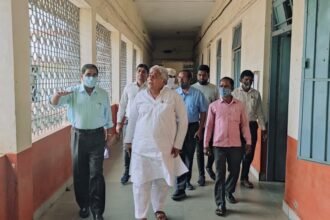 The condition of the largest science college with 15 thousand students is dilapidated