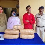 Hemp smuggling in Bastar. The youth of Bihar came with the woman in the police custody