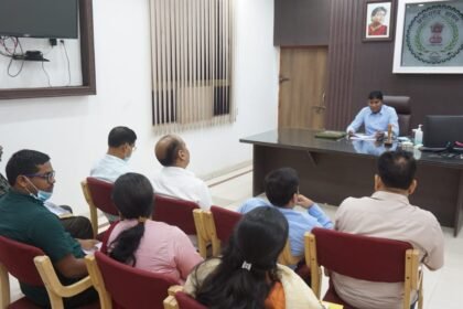 As soon as he took charge, the Commissioner of Bhilai Corporation