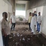 स्वास्थ्य केन्द्र गौशाला और मधुशाला में हो रहा तब्दील, जल्द पूर्ण करें रूके हूए निर्माण कार्य-विधायक वोरा