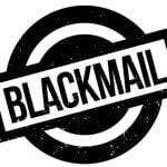 सामूहिक दुष्कर्म का मामला दर्ज करा फंसाने की धमकी देकर मांगे 10 लाख रुपये, छत्तीसगढ़ से दंपती गिरफ्तार