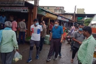 Vehicles loading and unloading vegetables will be parked next to the Galaxy Bus Depot