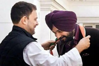 फंस गई कांग्रेस: सिद्धू का इस्तीफा मान ले तो कम होगा एक चेहरा, न माने तो बढ़ेगी मुश्किल