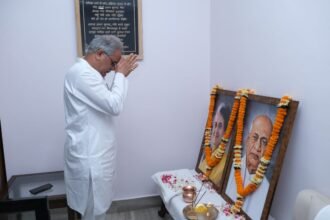 Chief Minister Baghel paid tribute to former Prime Minister Indira Gandhi on her death anniversary and Sardar Vallabhbhai Patel on his birth anniversary