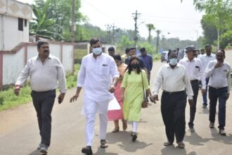 विधायक देवेंद्र यादव ने किया सेक्टर 5 में विभिन्न विकास कार्यों का भूमि पूजन, क्षेत्रवासियों को बड़ी सौगात… लोगों से भी मिले