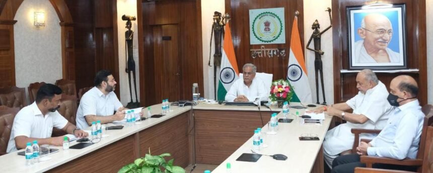 गोधन न्याय योजना: मुख्यमंत्री बघेन ने किया 7.36 करोड़ रूपए की राशि का अंतरण