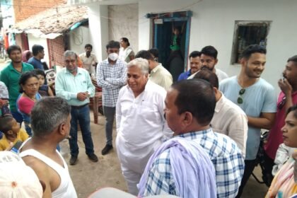 विकास कार्यों में अधिकारी कर रहे लापरवाही… विधायक वोरा ने जताई नारागजी