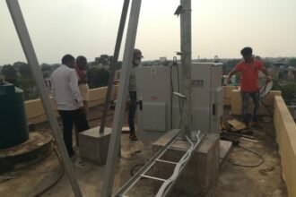 Airtel tower was being installed on the roof of the house without permission