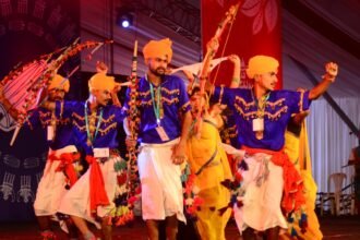 राष्ट्रीय आदिवासी नृत्य महोत्सव