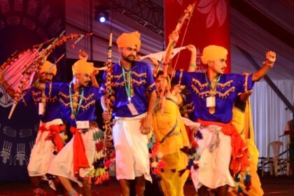 राष्ट्रीय आदिवासी नृत्य महोत्सव