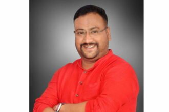 गुजरात मॉडल के प्रचार का युवा कांग्रेस प्रदेश सचिव अमित जैन ने किया विरोध