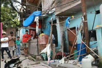 दर्दनाक हादसा: रसोई गैस लीक होने से घर में आगजनी, महिला व उसके जुड़वां बच्चों की मौत