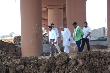 ठगड़ाबांध पर्यटन स्थल का शहर वासियों को है इंतजार…. लेटलतीफी पर अधिकारियों पर बरसे विधायक वोरा… कहा- जल्द निर्माण पूरा करने पर दे ध्यान