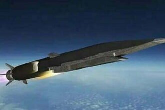 तबाही के हथियार बनाने में जुटा चीन, अंतरिक्ष में किया महाविनाशक मिसाइल का परीक्षण