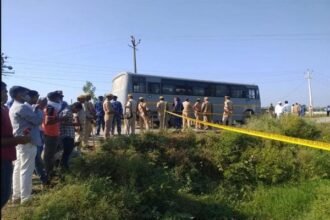 लखीमपुर खीरी मामला: आशीष मिश्र समेत अन्य आरोपियों को लेकर घटनास्थल पहुंची पुलिस, करवा रही सीन रिक्रिएशन