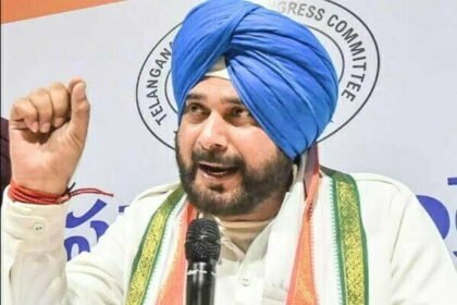 राहुल से मिलकर भी नहीं माने सिद्धू, सोनिया गांधी को लिखा 13 मांगों वाला खत, चन्नी की बढ़ेगी टेंशन