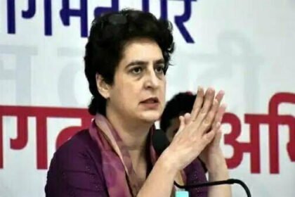कांग्रेस की एक और प्रतिज्ञा, प्रियंका बोली- यूपी में सरकार बनने पर 10 लाख रुपए तक लोगों को मिलेगा फ्री इलाज