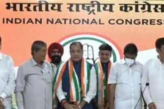 उत्तराखंड में भाजपा को झटका: मंत्री ने विधायक बेटे संग थामा कांग्रेस का हाथ