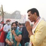 36 घंटे व्रत रख कर उगते सूरज को अर्ध देने वाली माताओं से मिले विधायक देवेंद्र ने चरण स्पर्श कर लिया आशीर्वाद… सूर्योदय से पहले पहुंचे छठ तालाब