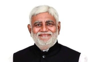 For the prosperity and health of the state, the former Vis President will keep Chhath fast