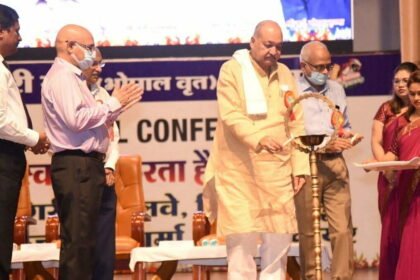 भारतीय स्टेट बैंक अधिकारी संघ के अधिवेशन में बोले कृषि मंत्री चौबे- बैंक बचाओ देश बचाओ की मुहिम में छत्तीसगढ़ सरकार बैंकों के साथ