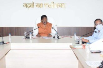 खाद्य मंत्री ने धान की खरीदी के लिए की तैयारियों की समीक्षा, कहा- सीमावर्ती राज्यों से अवैध धान परिवहन पर रखें कड़ी निगरानी