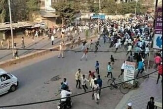 त्रिपुरा हिंसा पर अमरावती में बवाल: बंद के दौरान पत्थरबाजी और लाठीचार्ज, जिले में धारा 144 लागू