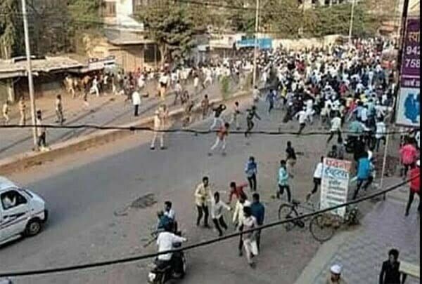 त्रिपुरा हिंसा पर अमरावती में बवाल: बंद के दौरान पत्थरबाजी और लाठीचार्ज, जिले में धारा 144 लागू