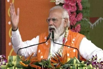 जनजातीय समाज के बारे में देश को अंधेरे में रखा गया, सरकार चलाने वालों ने स्वार्थ को दी प्राथमिकता-पीएम मोदी