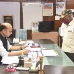 कलेक्टर जनदर्शन में बुजुर्ग ने की शिकायत…. कहा मुझे मकान से बेदखल करने बनाया जा रहा दबाव… कलेक्टर ने कार्रवाई के दिए निर्देश