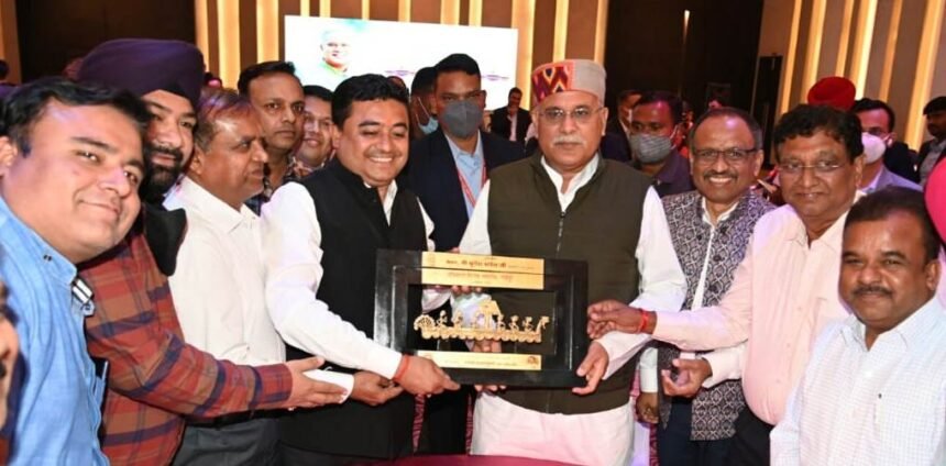 इंडस्ट्रियल एसोशिएशन ऑफ छत्तीसगढ़ के दीवाली मिलन समारोह में शामिल हुए मुख्यमंत्री बघेल… कहा- छत्तीसगढ़ में उद्योग-जगत के लिए खुले नई संभावनाओं के द्वार