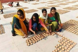 14000 वॉलंटियर्स जलाएंगे साढ़े नौ लाख दीये, वर्ल्ड रिकॉर्ड बनाने की तैयारी!
