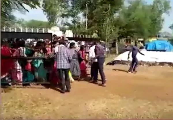 टोकन वितरण में लापरवाही का मामला, पीपरछेड़ी सहकारी समिति के प्रबंधक निलंबित